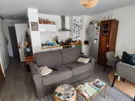 location t2 meublé 42 m² longue durée - la rochelle