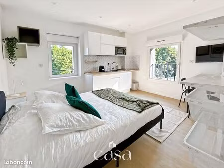 studio 1 pièce 20 m²