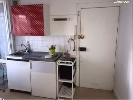 nantes centre  studio 19m2 pour étudiant