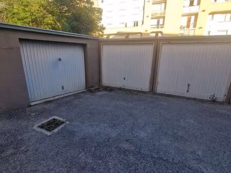 box à louer