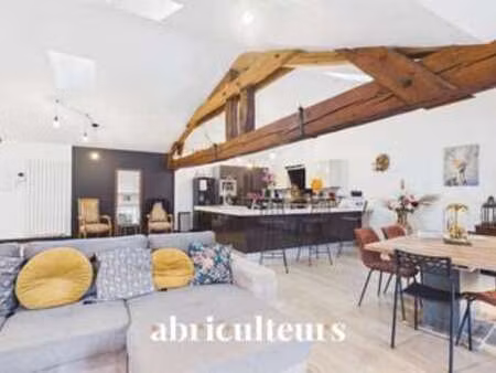 vente immeuble à saint-savinien (17350) : à vendre / 334m² saint-savinien