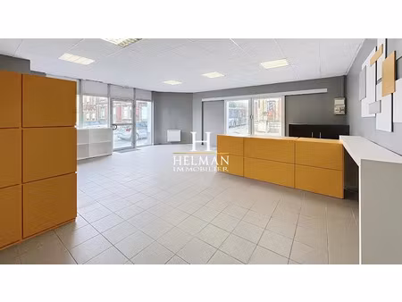 location locaux professionnels 2 pièces 61 m² à saint-omer (62500)  700 €
