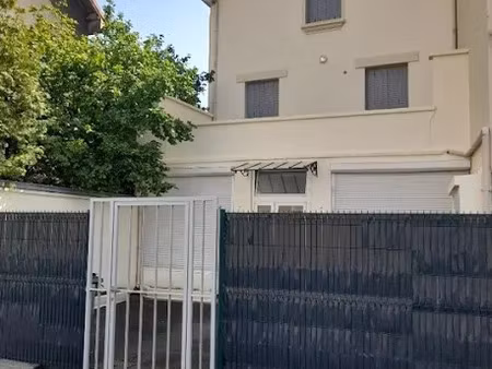 location maison 5 pièces 135 m² à grenoble (38000)  2 000 €