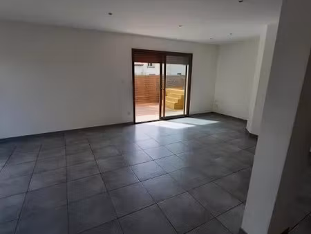 location maison 5 pièces 105 m² à saint-romain-le-puy (42610)  941 €