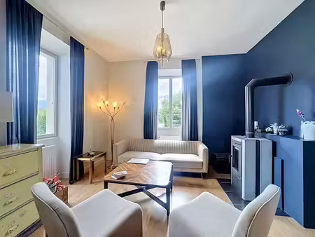 location maison 6 pièces 186 m² à rumilly (74150)  1 900 €