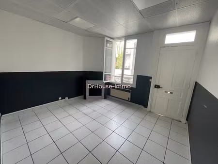 location locaux professionnels 1 pièce 11 m² à creil (60100)  500 €