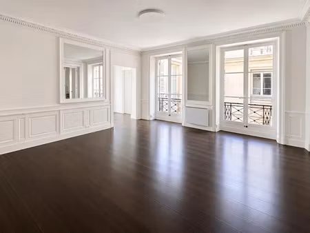 location locaux professionnels 167 m² à paris 1er (75001)  4 850 €