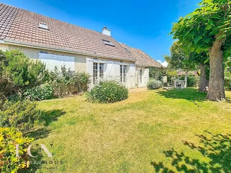 maison a baillet en france