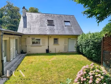 maison à fort potentiel dans un écrin de verdure