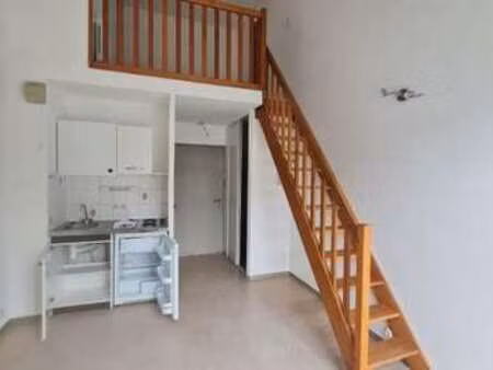location appartement 2 pièces à brest (29200) : à louer 2 pièces / 26m² brest
