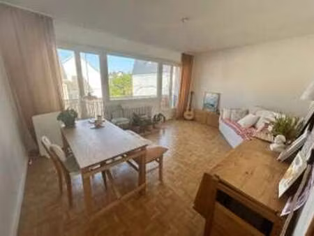 location appartement 2 pièces à quimper (29000) : à louer 2 pièces / 49m² quimper