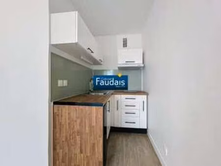 location appartement t1 à saint-lô (50000) : à louer t1 / 26m² saint-lô