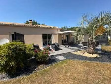 vente maison à aizenay (85190) : à vendre / 139m² aizenay