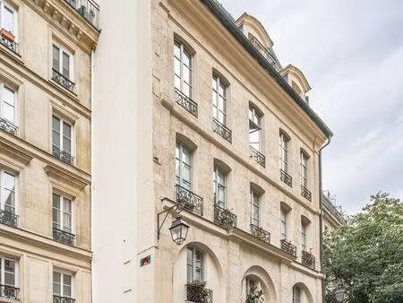 location bureaux 93 m² à 863 m²