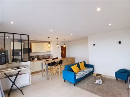 appartement - 4ème étage - 78 m2 - 4 pièces - meublé