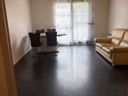t3 / 65m² / melun (rer d)