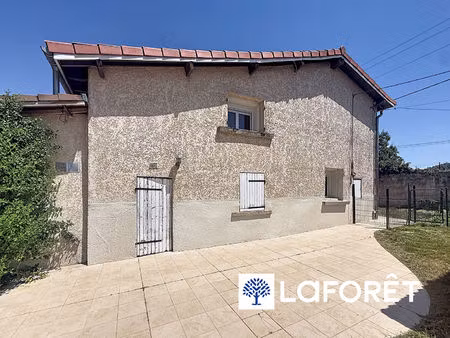 appartement oytier saint oblas 3 pièce(s) 74.24 m2
