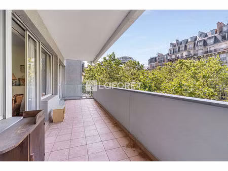 larges balcons - traversant - volumes - potentiel