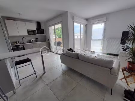 appartement de 42 90 m² à saint-egreve