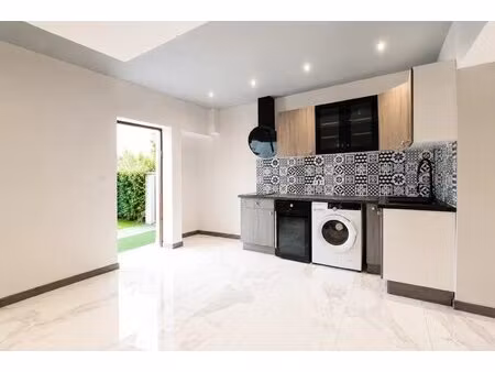 saint-martin-du-var//2 pièces 29 m²
