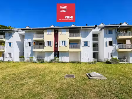 sainte-marie / grande montée : appartement t2 avec jardin et parking