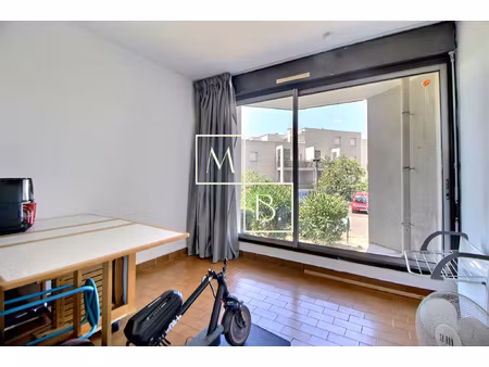 hôpitaux - facultés  investissement locatif  studio de 22 m2