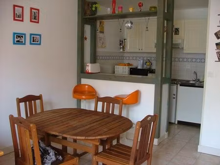 studio meublé d'env. 36 m²