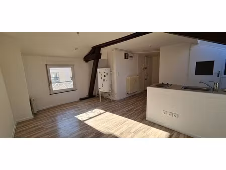 studio proche parc du charmois - chauffage gaz inclu
