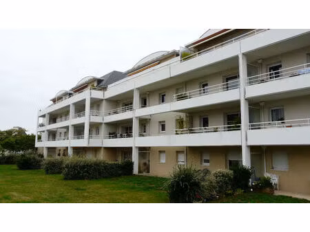 a louer 3 pièces à vannes