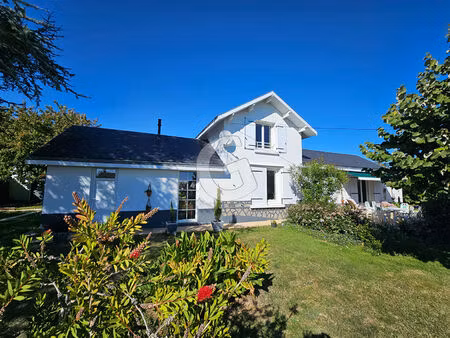 maison- 5 pieces- 91m²- a vendre- angles