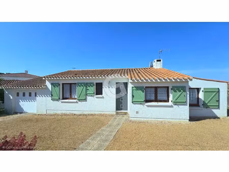 maison 4 pieces- 71.40 m2- à vendre à jard sur mer- proche du centre-ville