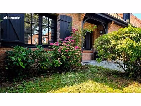 maison 8 pièces 150 m²