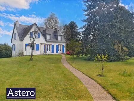 a 50 minutes de rennes  agréable propriété de 156m² sur parc paysager clos de 5670m²