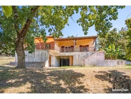 maison 5 pièces 130 m²