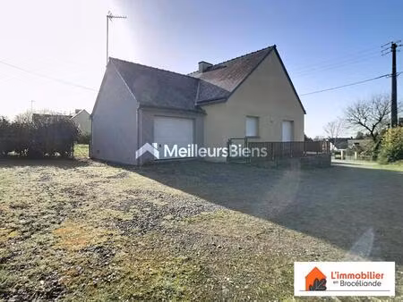 maison de plain-pied récente à 5 minutes du centre plélan-le-grand