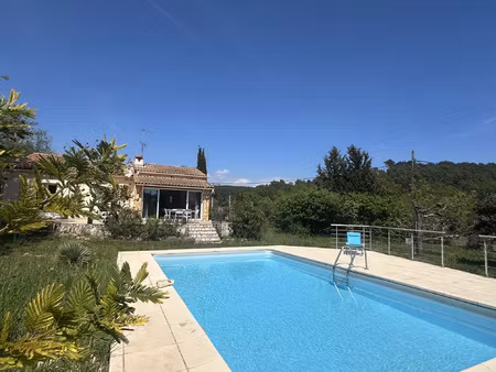 nouveaute - maison de plain-pied piscine et garage