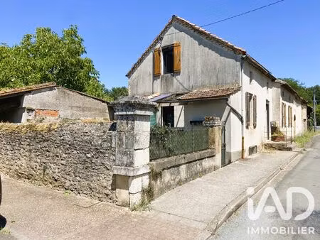maison de village à villefranche-du-périgord (24550)