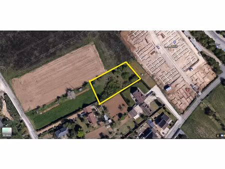 à vendre : terrain constructible de 1 298 m² à blois  quartier villejoint