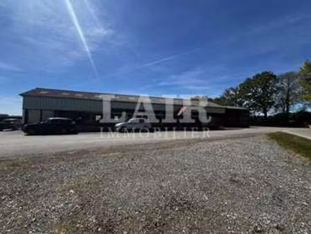 vente bureaux et commerces à bagnoles-de-l'orne (61140) : à vendre / 6675m² bagnoles-de-l'