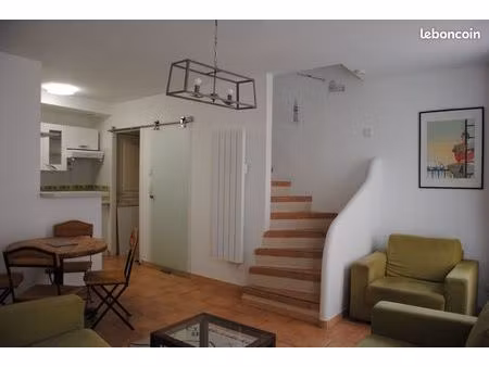 jolie maison de ville