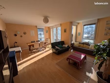 grand t4 meublé 91 m² - angers (place ney)