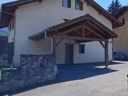 appartement 3 pièces 47 m²