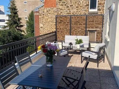 location t2 meublé terrasse courbevoie centre
