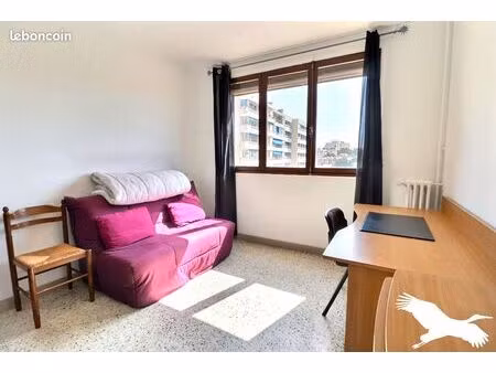 appartement 1 pièce 11 m²