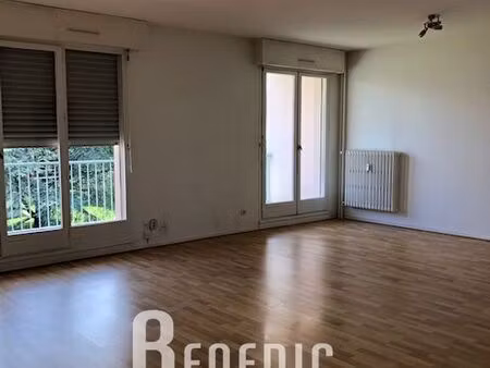 appartement 3 pièces 75 m²