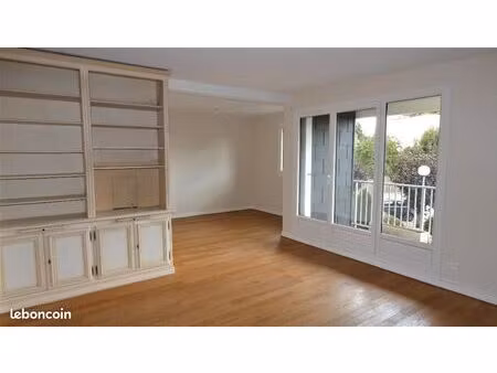 appartement 3 pièces 76 m²