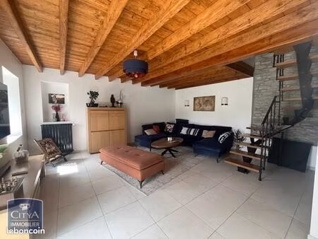 maison 5 pièces 169 m²