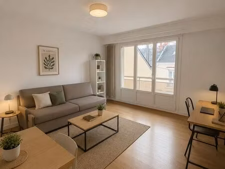 appartement t1 – 30 m² avec ascenseur  parking & cave