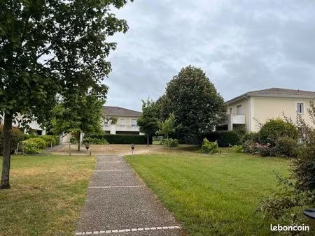 appartement 3 pièces 50 m²