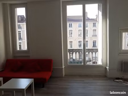 f4 meuble hyper centre grenoble coloc possible